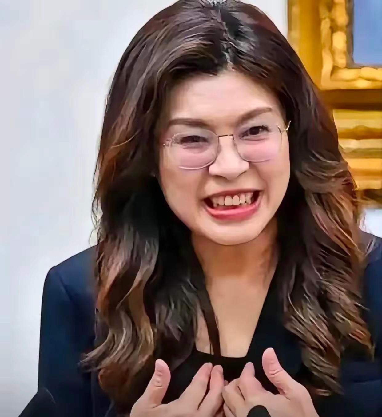 中国国民党主席郑丽文发表声明，

她刚放的话，直接被网友戳穿了老底。

7月3号