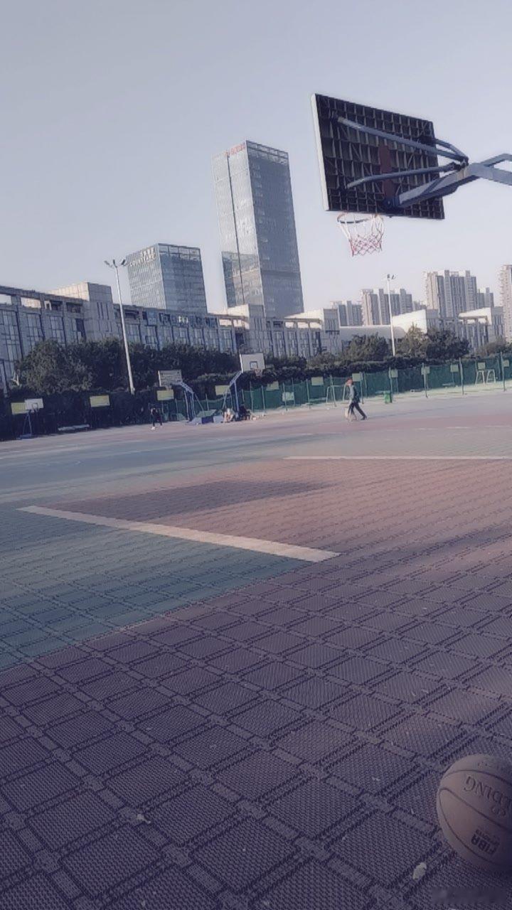 3：4：6，30个罚球线位置投进13个。100个三分球投进26个。逐渐地恢复训练
