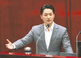 蒋万安开始和稀泥，郑丽文宣布将访问大陆后，卢秀燕公开唱反调，和国民党中央进行切割