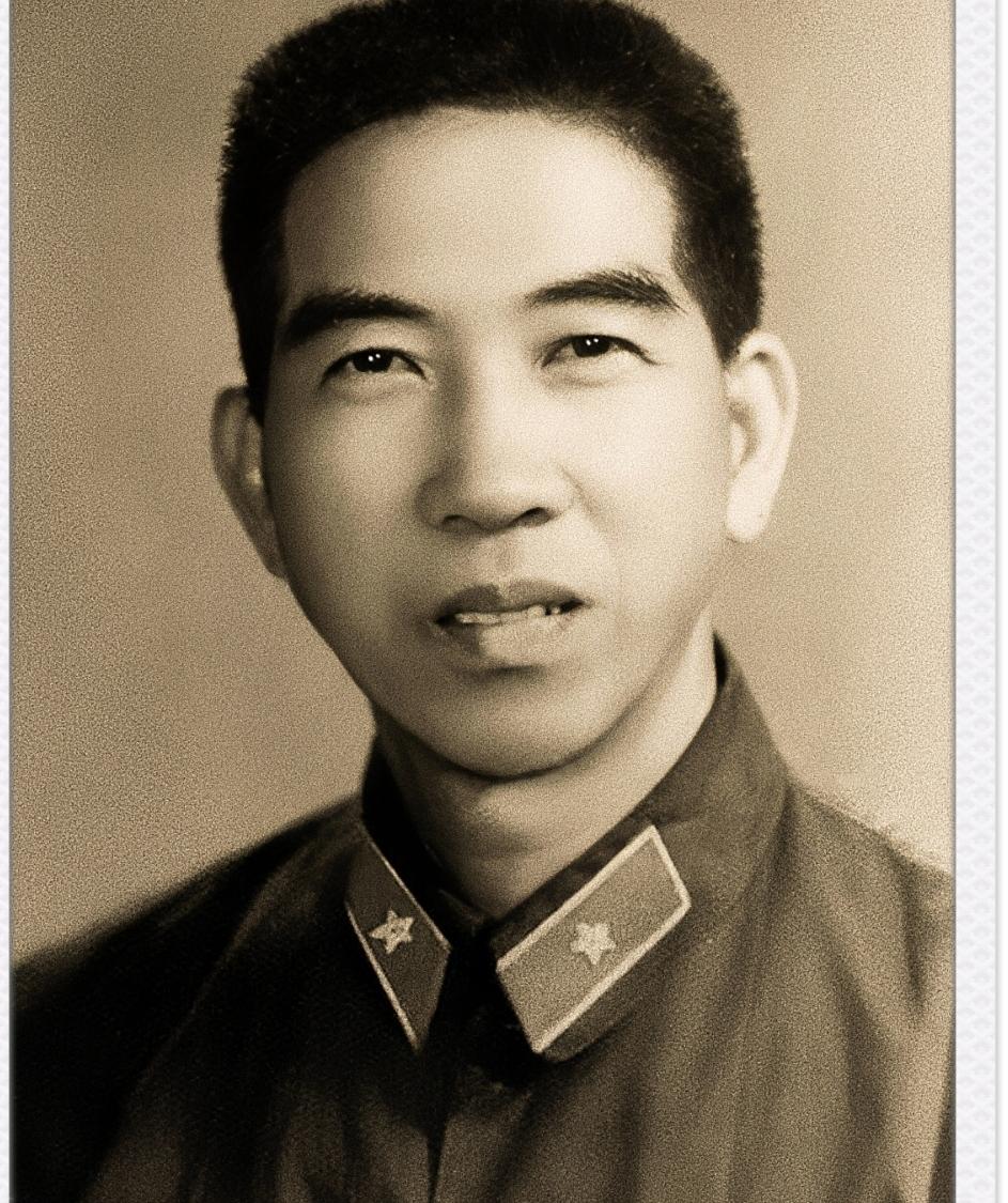 开国少将陈青山回忆率第1总队到琼西去接应第40军渡海登陆部队
 
那是1950年