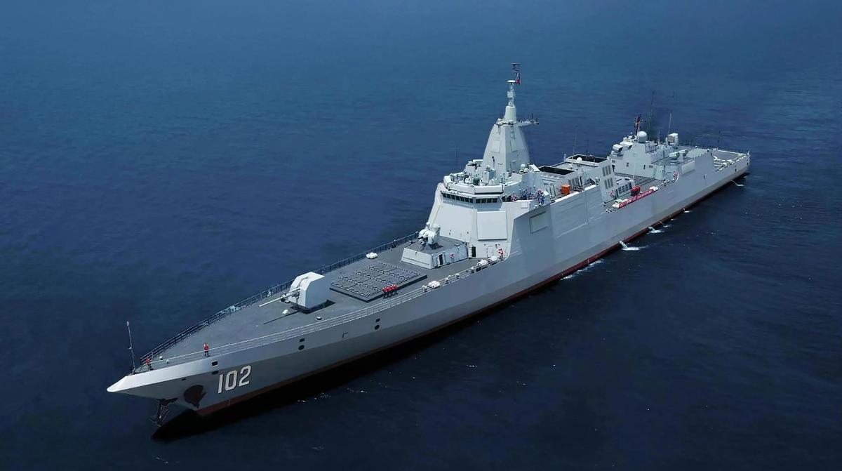 美舰逼近委内瑞拉，五角力暗流涌动！美军“硫磺岛”号攻击舰和“格雷夫利”号驱逐舰现