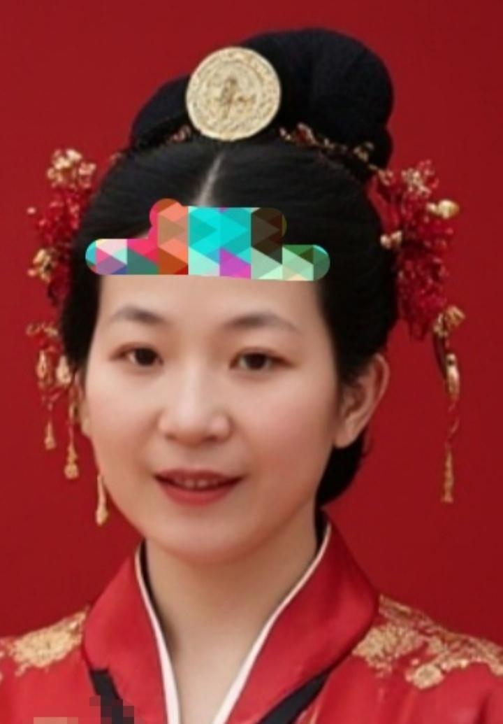 看到了这么多的选美，模特冠军，如果有一个中老年人的网络照片选美，看看这个图片能不