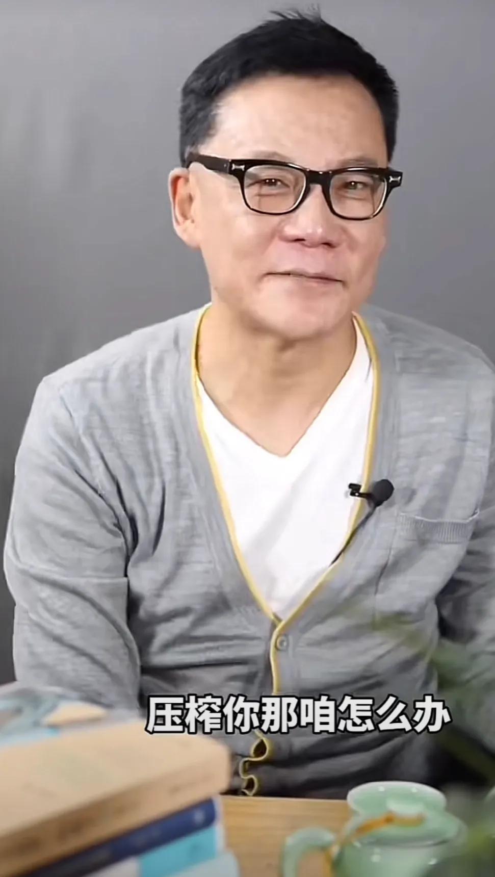 俞渝在亚布力论坛谈论离婚后的感受，好多网友在李国庆视频下留言：

李总，这两天看