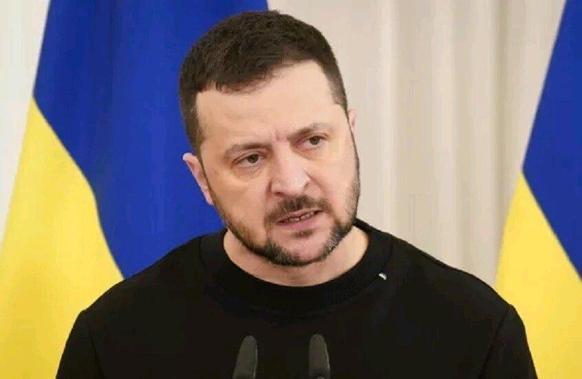 乌克兰总统泽连斯基正式向俄罗斯提出：能不能停火一个月？我要去中东帮美国打伊朗。一