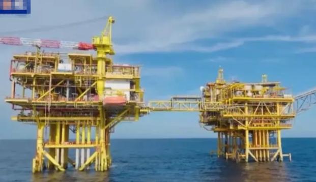 中国海油正式宣布，
 
4月11日，据央媒报道，中国海油正式宣布：我国首个海上注