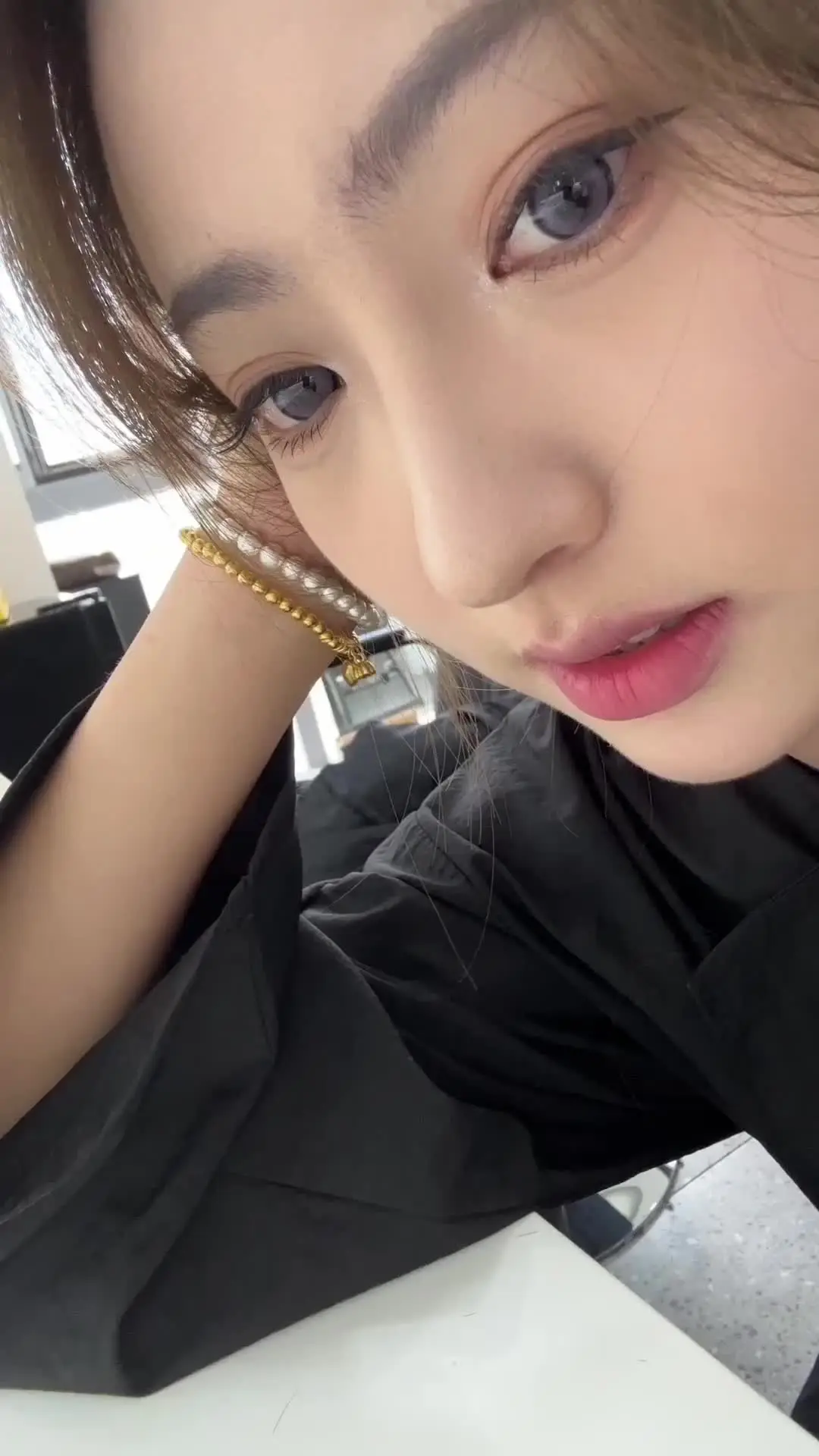 这个阶段 爱与不爱 对我来说都不重要了