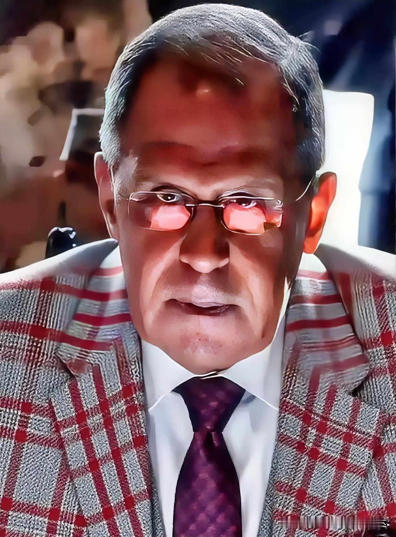 拉夫罗夫这波“不急”，藏着俄乌博弈的大玄机
 
11月25日，俄外长拉夫罗夫一句