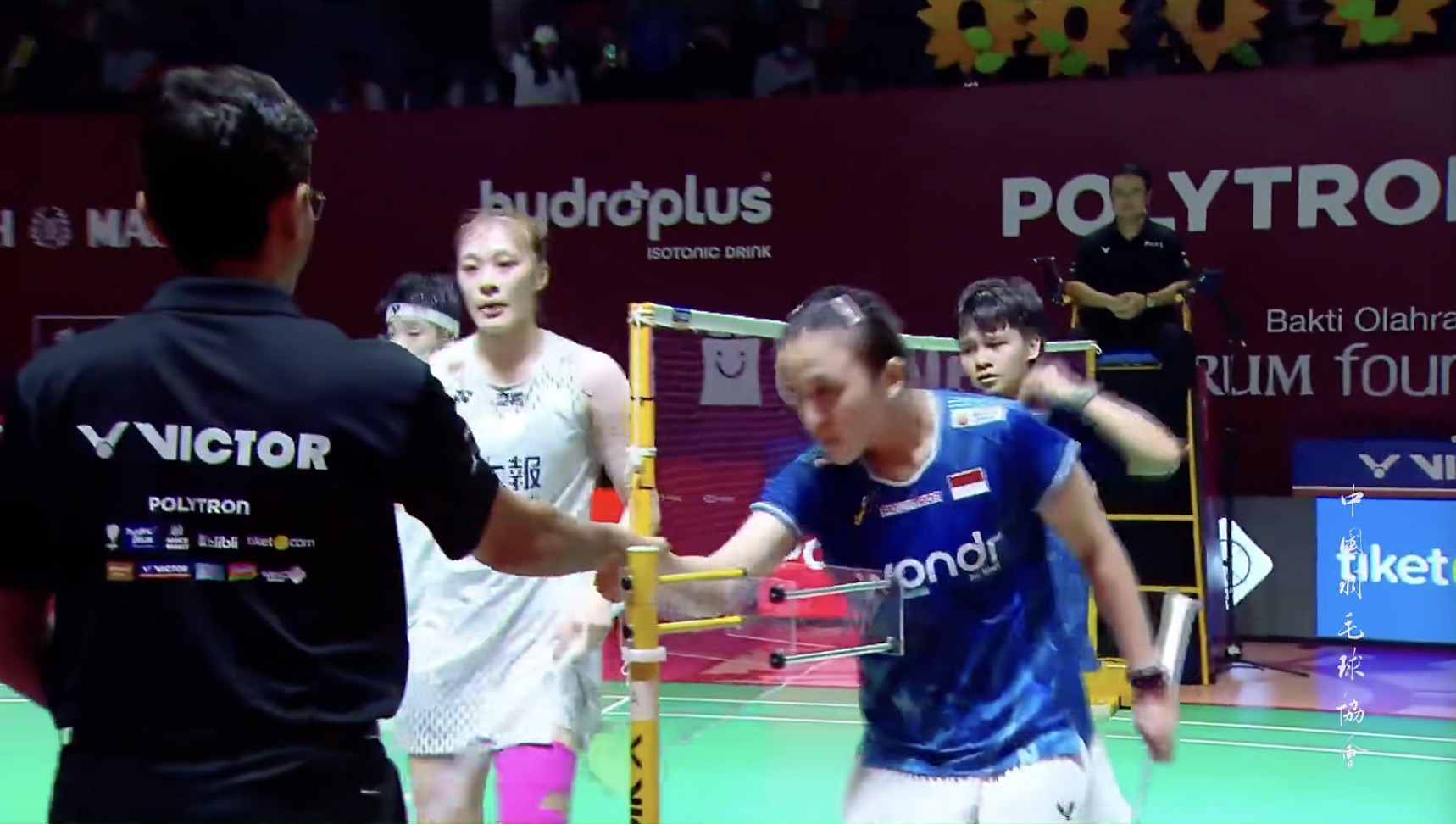 库苏马/梅丽莎🇮🇩 13-21、21-17、21-15 谢沛珊/洪恩慈202