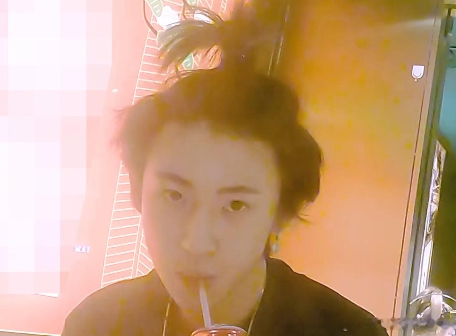 很呆萌🦭 
