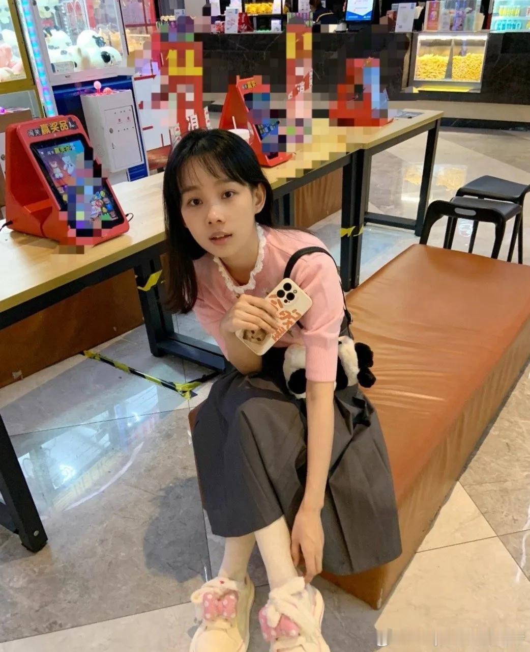 如何偶遇到这个明星？#这也太清纯了吧#