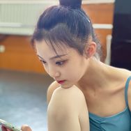 冰薇细说小姐姐