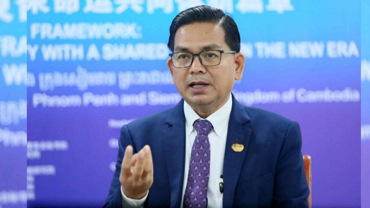 洪森不知道后悔曝光佩通坦的电话录音了吗？柬埔寨皇家科学院国际关系研究所所长金平博