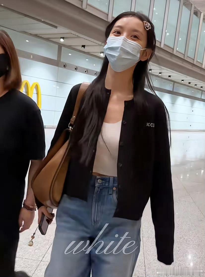 田曦薇怎么也变得邋遢了 ​​​