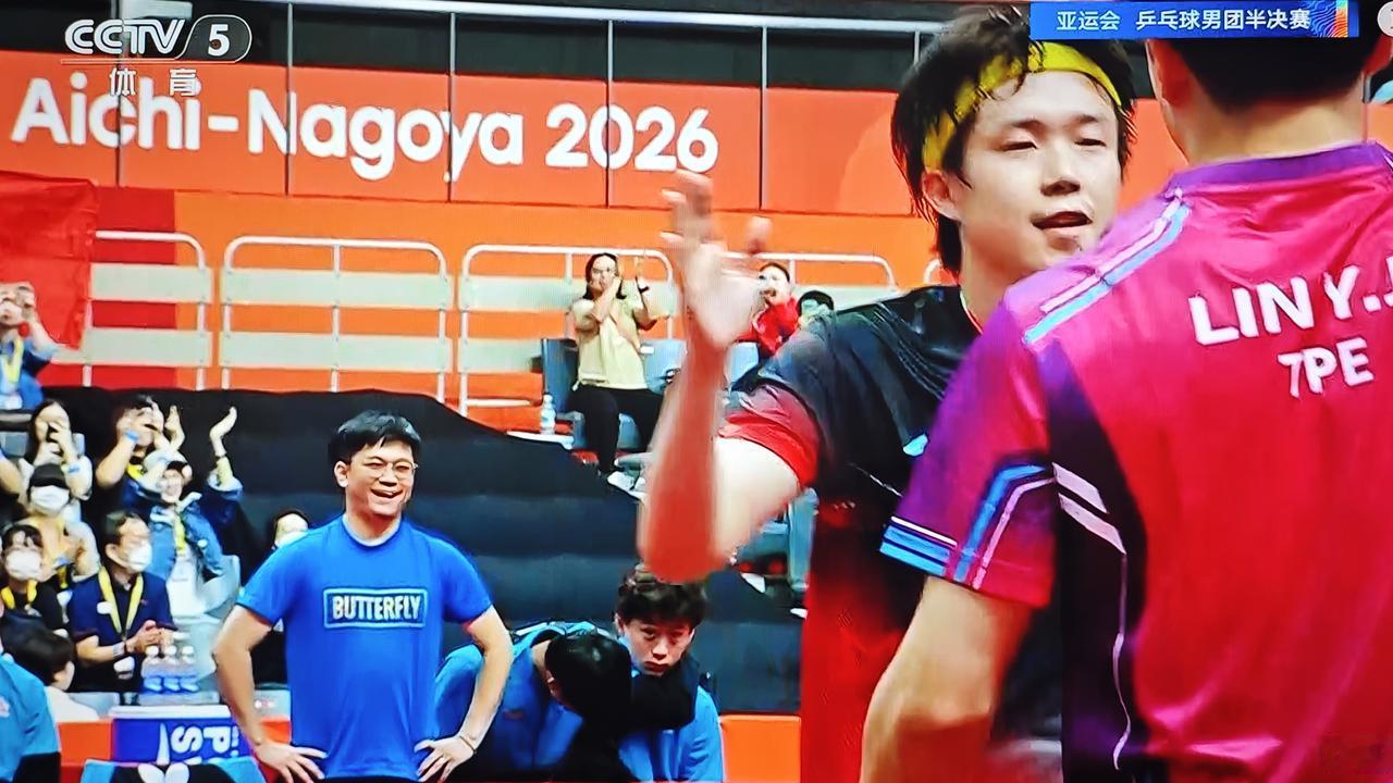 哇靠，真是惊心动魄啊！差点看出心脏病啊！ 王队长连拿两局以为胜台林没有悬念，没想