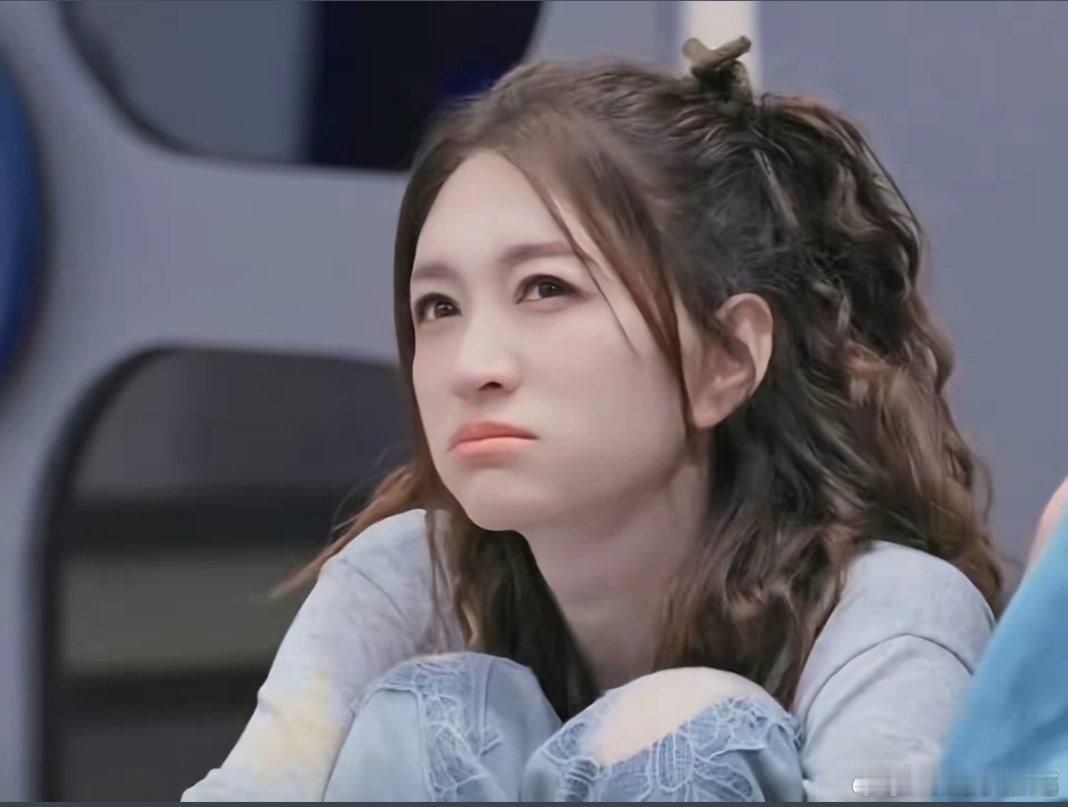 李小冉说我50了根本记不住乘风2026被李小冉可爱到！唱心愿便利贴跑调自责到哭两