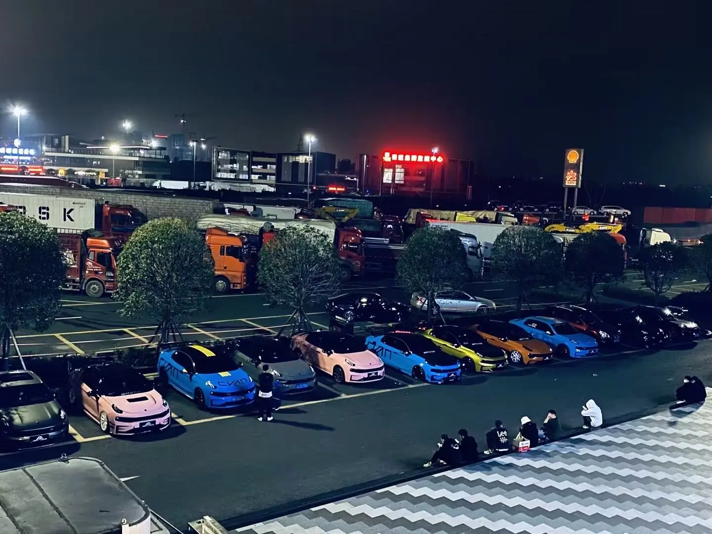 四年玩领克的历程。最近不知道发点啥，没有拍视频，没有更新，发点那些年的大合照吧