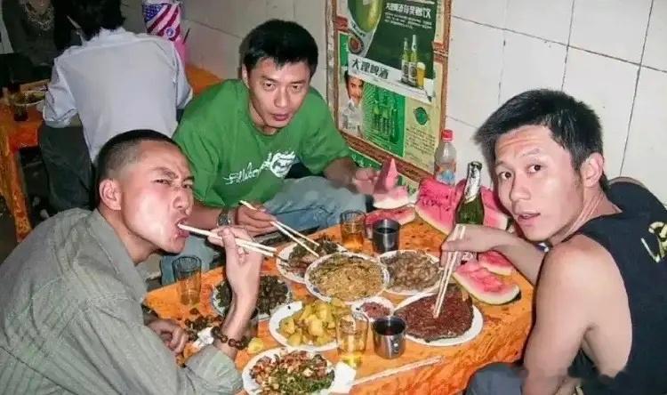 段奕宏、李晨崭露头角时一起吃饭 