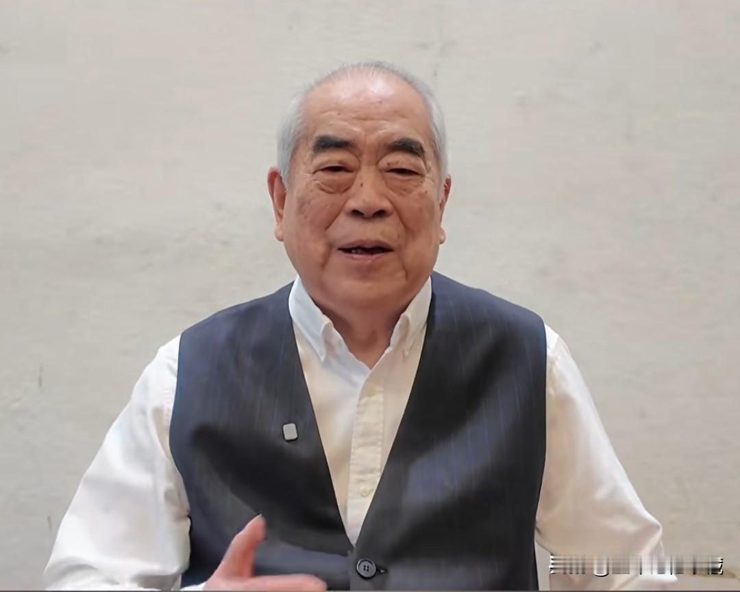 著名书画家范曾透露，自己喜得贵子！12月11日，出席活动的范曾透露，“因为我最近