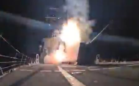 【美国对尼日利亚境内的伊斯兰国目标发动了袭击。 】唐纳德·特朗普表示，在他的命令