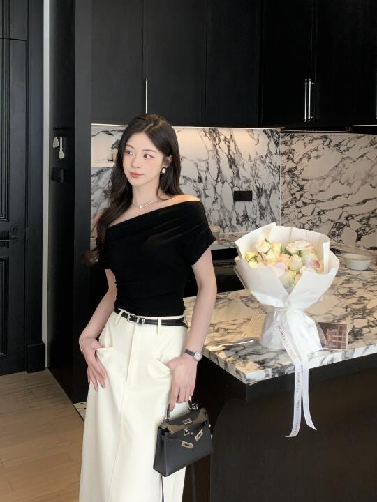 简约高级黑加白🖤🤍