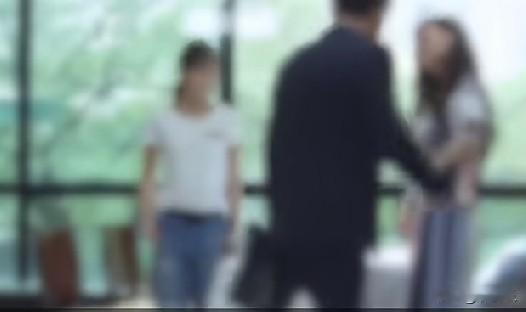近日，四川一女子称，丈夫罗某是上门女婿，2001年两人结婚，并育有一子，之后两人