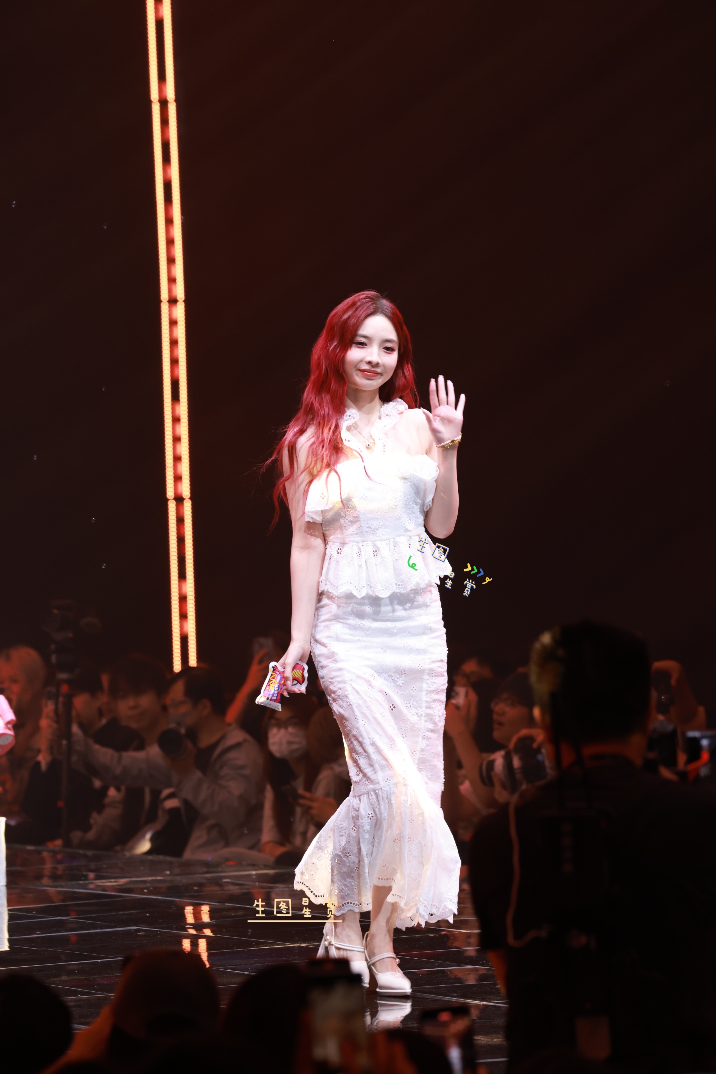 许杨玉琢T台走秀，红发美羊羊️💃🏻 SNH48年度风尚大赏许杨玉琢[超话] 