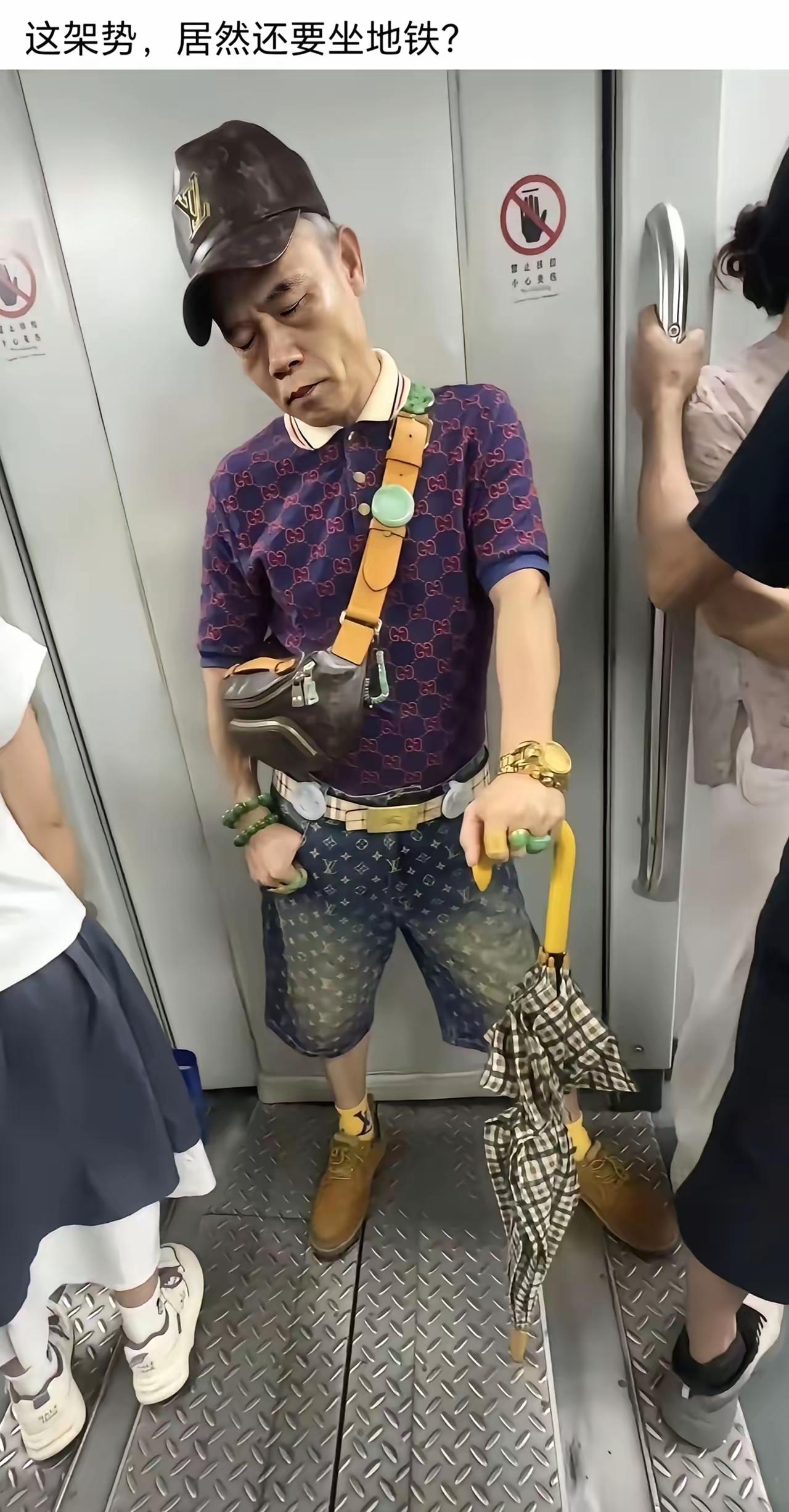 不是我有偏见
这样的人
好像一般都不太好说话[尬笑]
