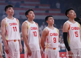 中国男篮时隔7年再出30分先生 7年了，中国男篮终于又有人砍30+。廖三宁对阵沙