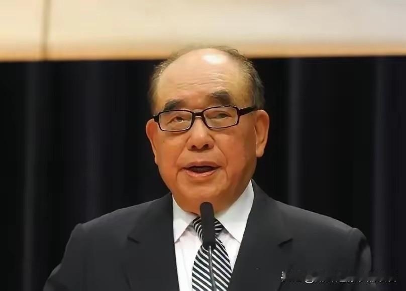 蒋介石侍卫长郝柏村94岁含泪吐露：蒋公最大的失误不在撤往台湾，而是全盘接受雅尔塔