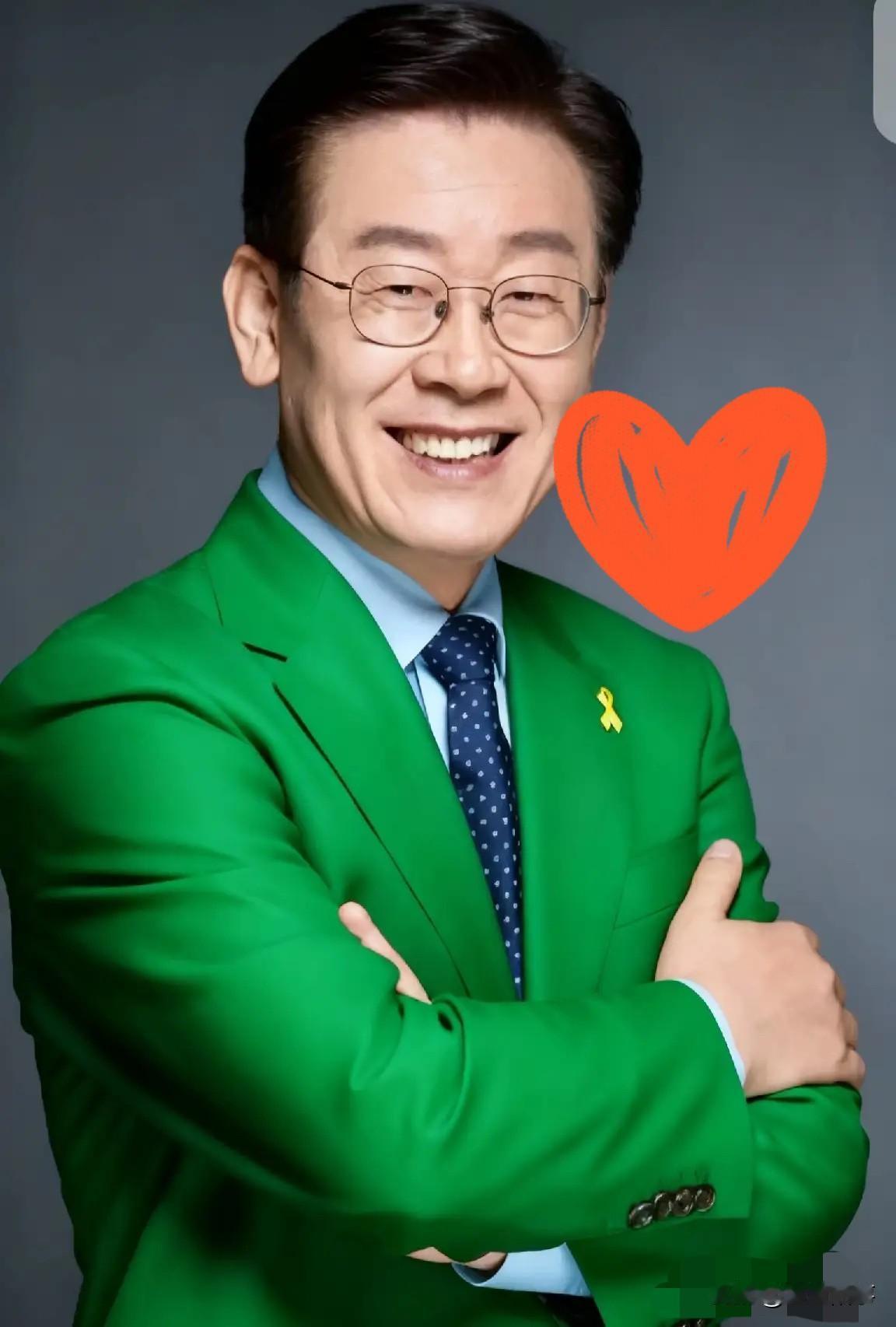 快讯！快讯
韩国与中方正式宣布了

2025年11月3日，中国人民银行正式宣布，