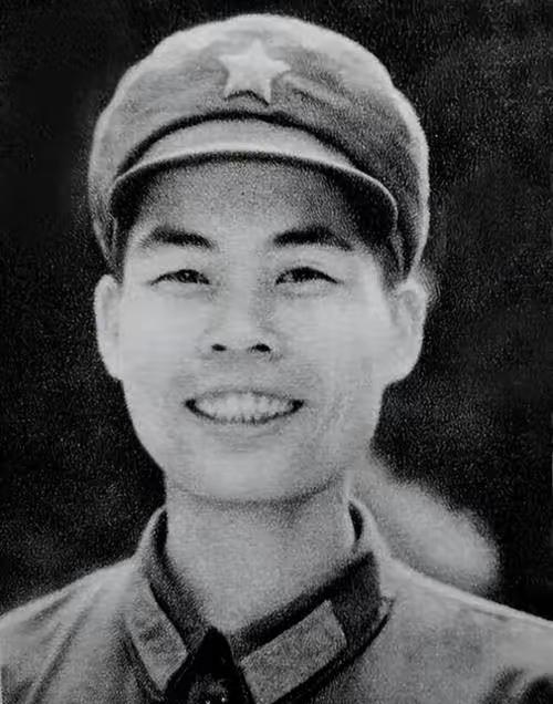 1958年，志愿军撤军前，黄继光弟弟黄继恕在朝鲜战场上完成了一件让所有人动容的事