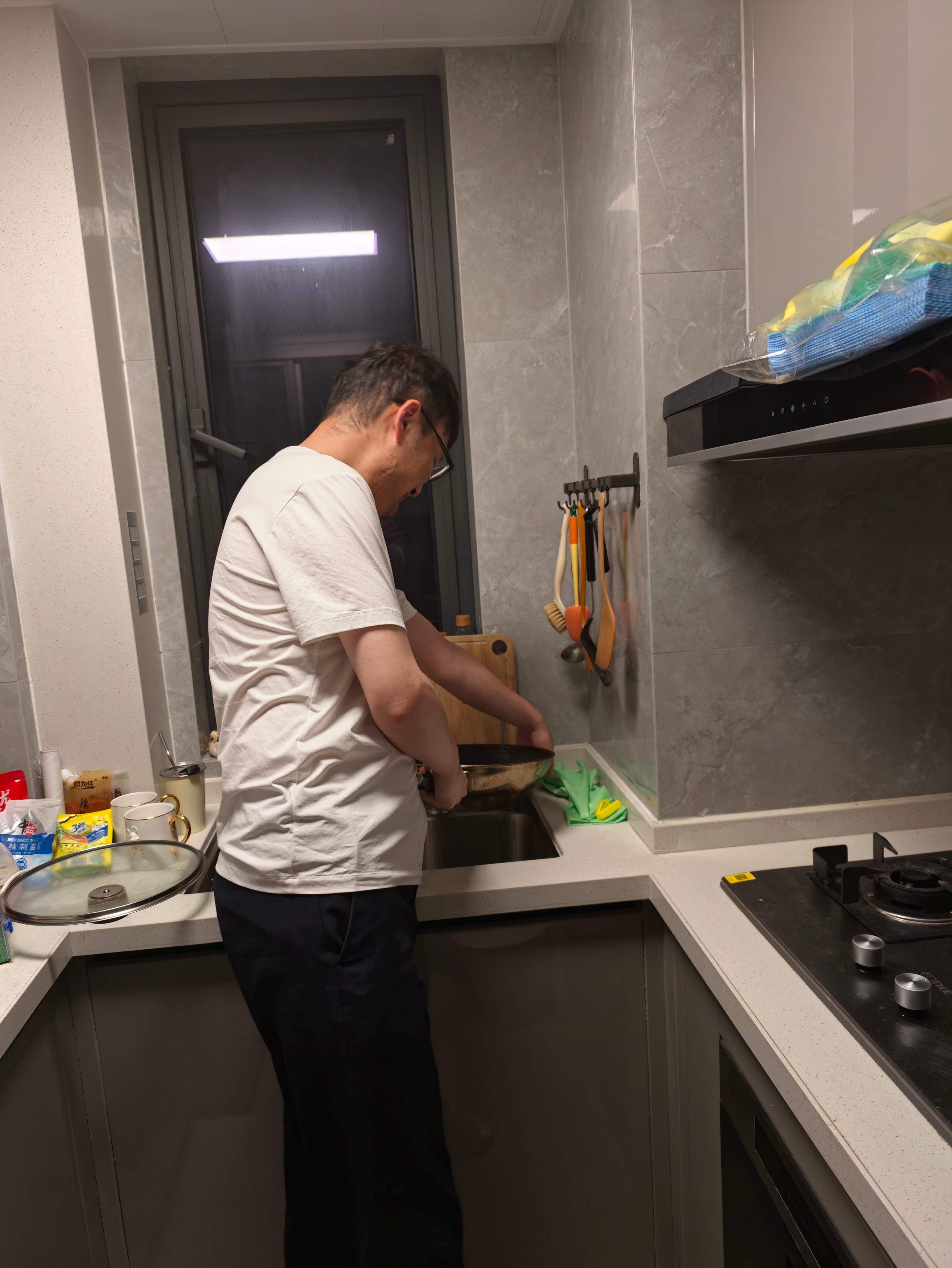 太感动了，贝塔亲自下厨给我做泡面我今天就不减肥了 