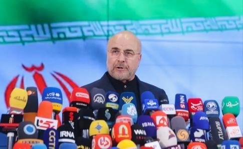 局势又到十字路口。
伊朗议会议长卡利巴夫：我已准备好殉难。我们都已准备好流血并承