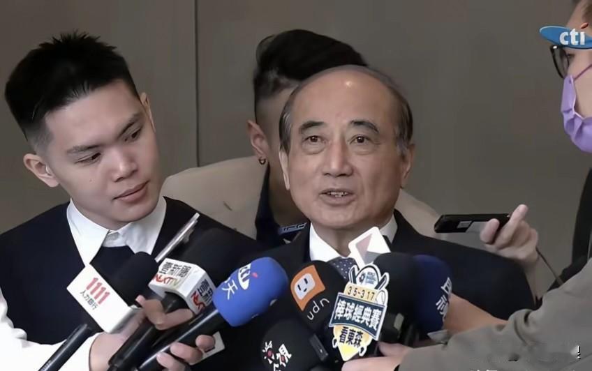 国民党最高顾问王金平今日回答媒体提问，关于郑丽文上半年访问大陆一事说道:“我没有