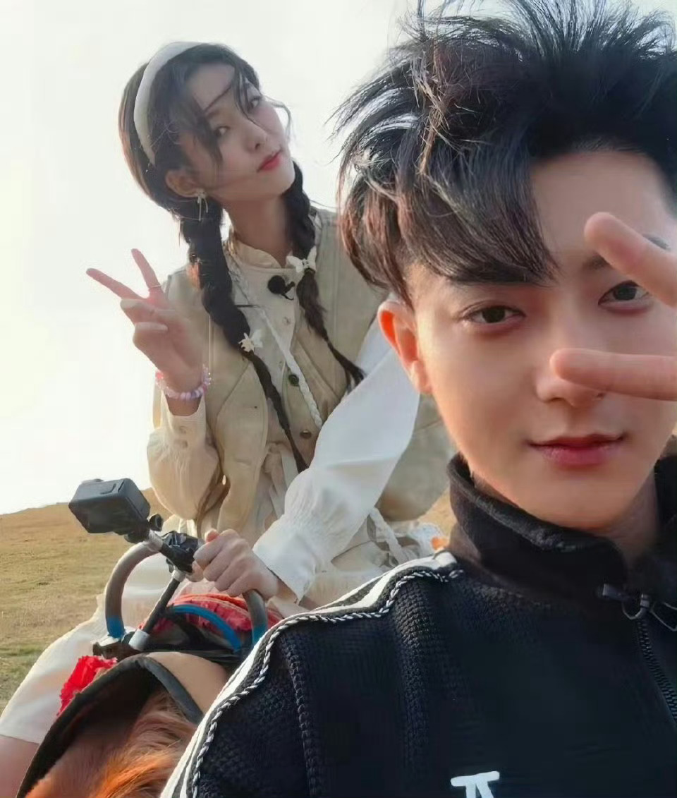 徐艺洋一周前曾回应怀孕传闻主打的一个就是不信谣不传谣 如果是真的默默祝福就好了 