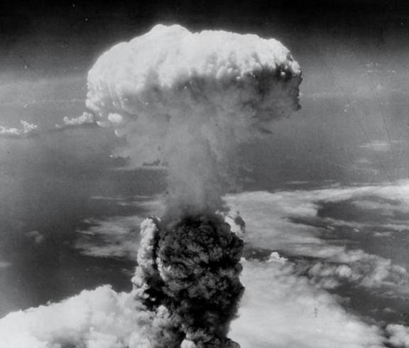 日本右翼一语惊人：若中国核弹造成日本几百万人死亡，那剩下的1亿日本人将开始反击。