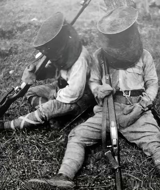 格陵兰因纽特人为何像中国人？4000年前的迁徙路藏着答案
 
生活在格陵兰岛上的