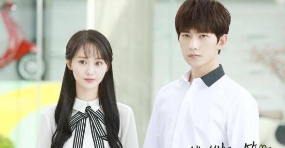 四年过去了，再看《微微一笑很倾城》的时候，都觉得这是个笑话，首先，杨洋的演技是8