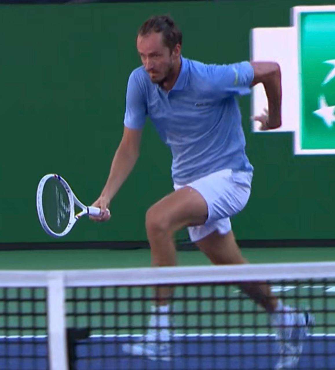 阿尔卡拉斯印第安维尔斯大师赛半决赛完败梅德韦杰夫，无缘决赛
        北京