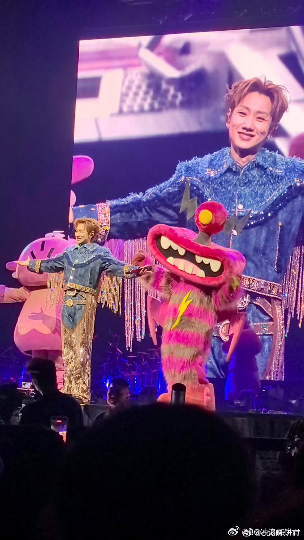 汪苏泷带世界名曲走向世界 他用一个月，在不同国家讲述罗曼城之前的故事。有人在意吗