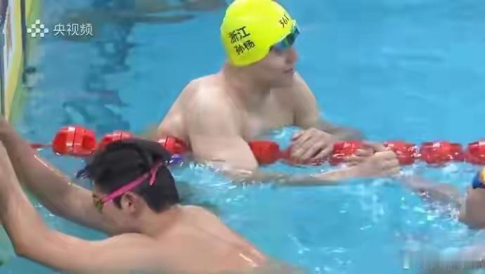 卫冕封神！MVP该属谁？
 
家人们，全运会游泳赛场直接燃到跺脚！浙江队3分15