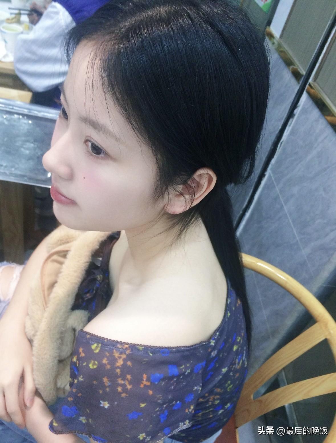 你觉得什么样的美女算是天然美没有浓妆艳抹，只有朴素的装扮。ootd