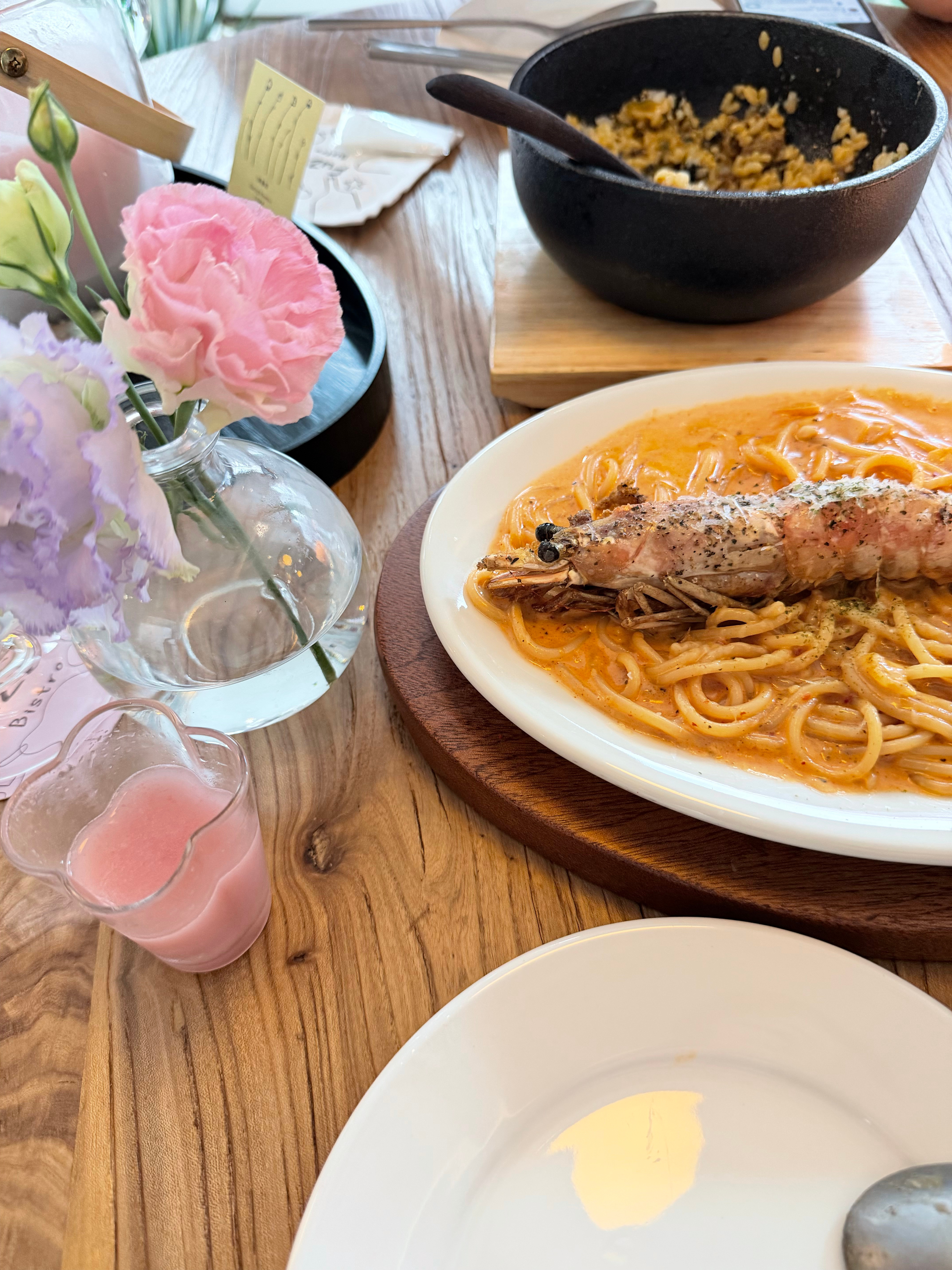 是茉莉🎐♥  Jasmine纯洁 清雅 盛开在炎炎夏日 