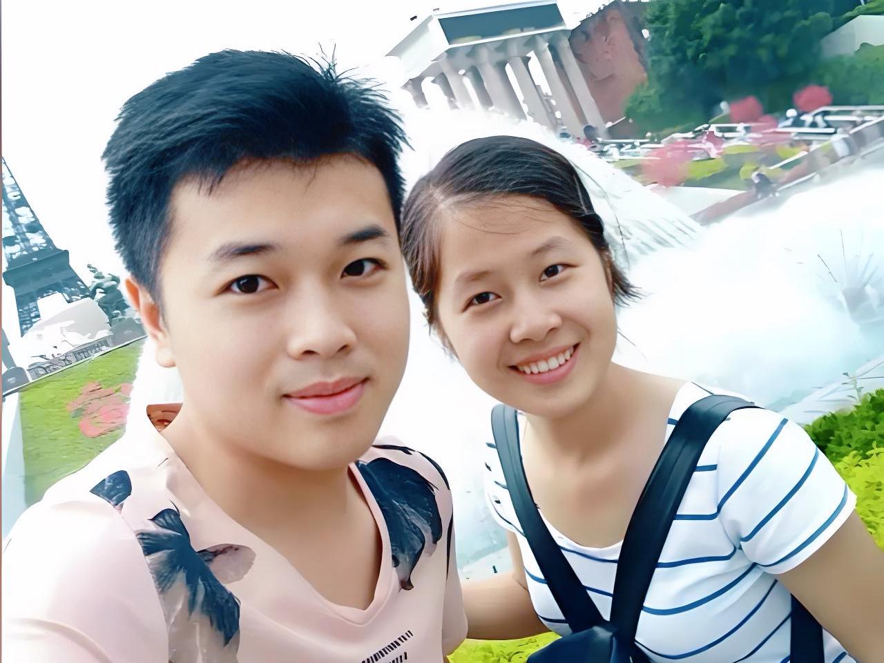 2016年，广西小伙不顾反对娶患癌女为妻子，一年后生下女儿，妻子发病成植物人，他
