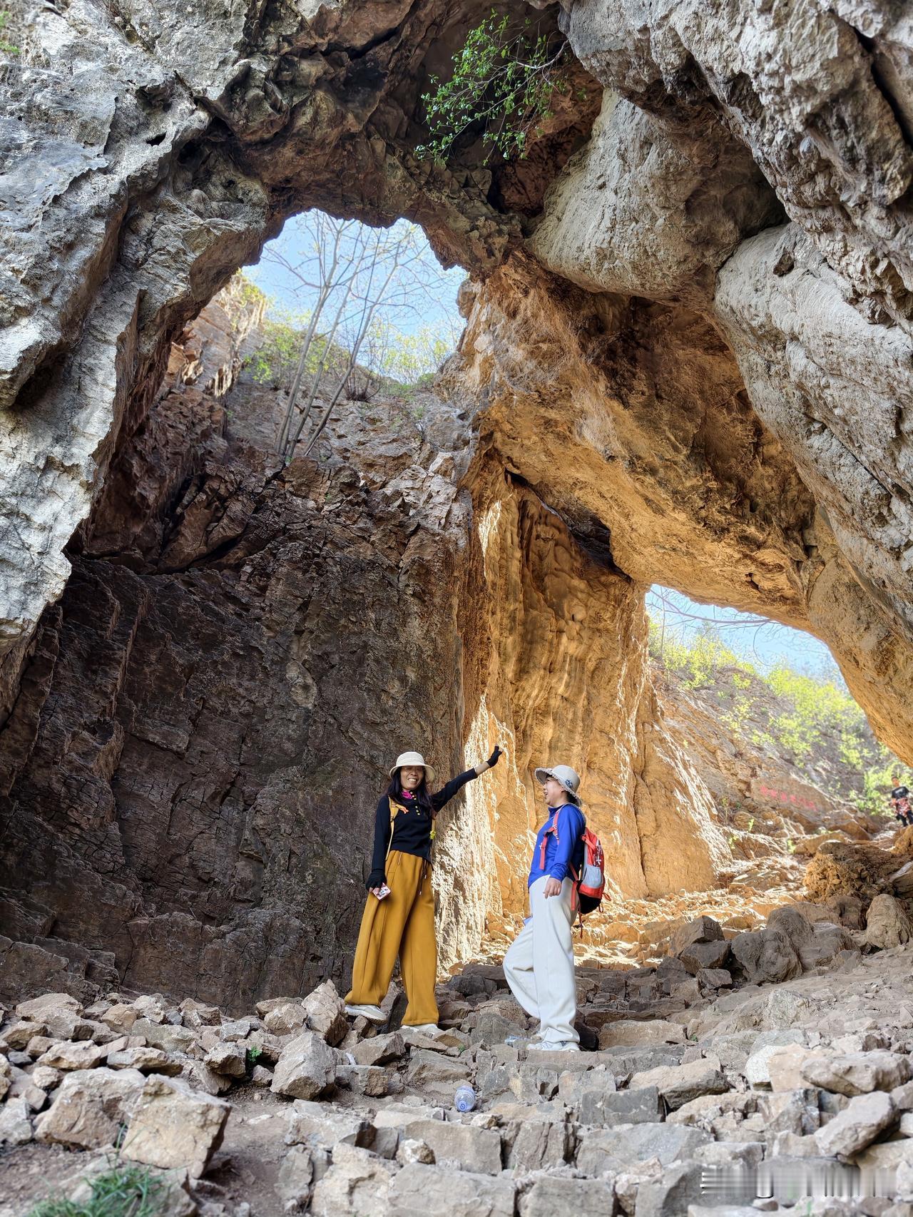 自驾沂蒙小洱海，真的没想到，这里还藏着一处鲜为人知的地质奇观，小众景美免费，值得