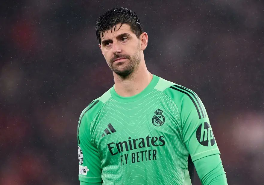 【记者Naninho】库尔图瓦进行医学检查确诊其右腿肌肉损伤时，还查出他的左腿另