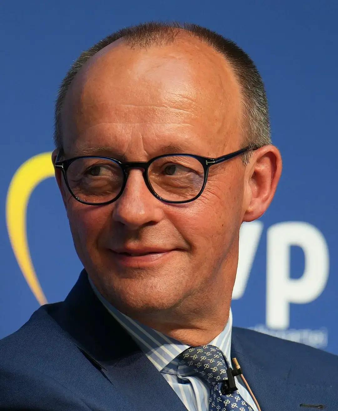 德国，你还是安分守己点好！正在南非参加G20峰会的德国总理默茨，22日，毫不避讳