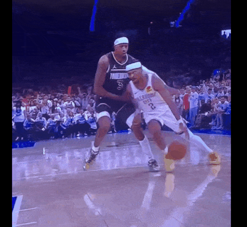 这就是MVP？亚历山大“表演”倒地！

这是被解说称之为神仙球的2+1，但在亚历