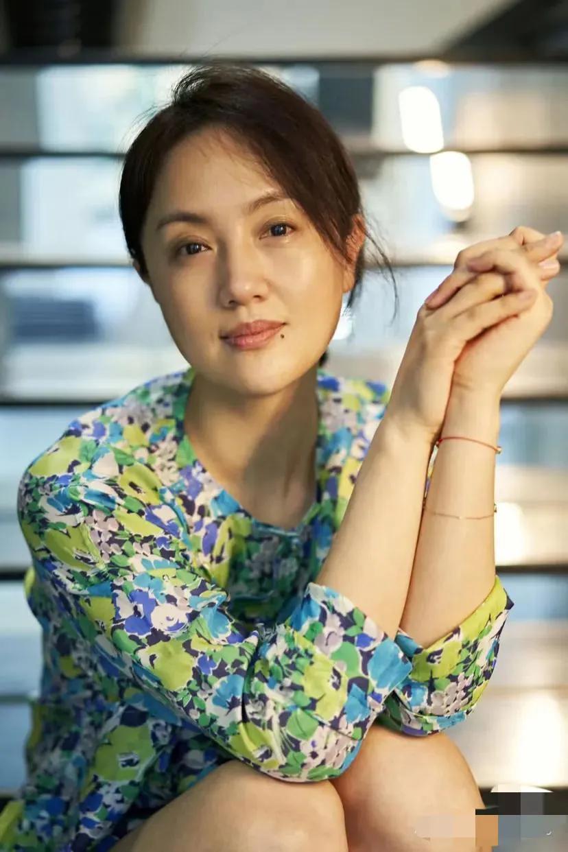 实在想不到啊，新华网多家官媒为了女演员朱媛媛的死都发了消息。这证明她太优秀、也太