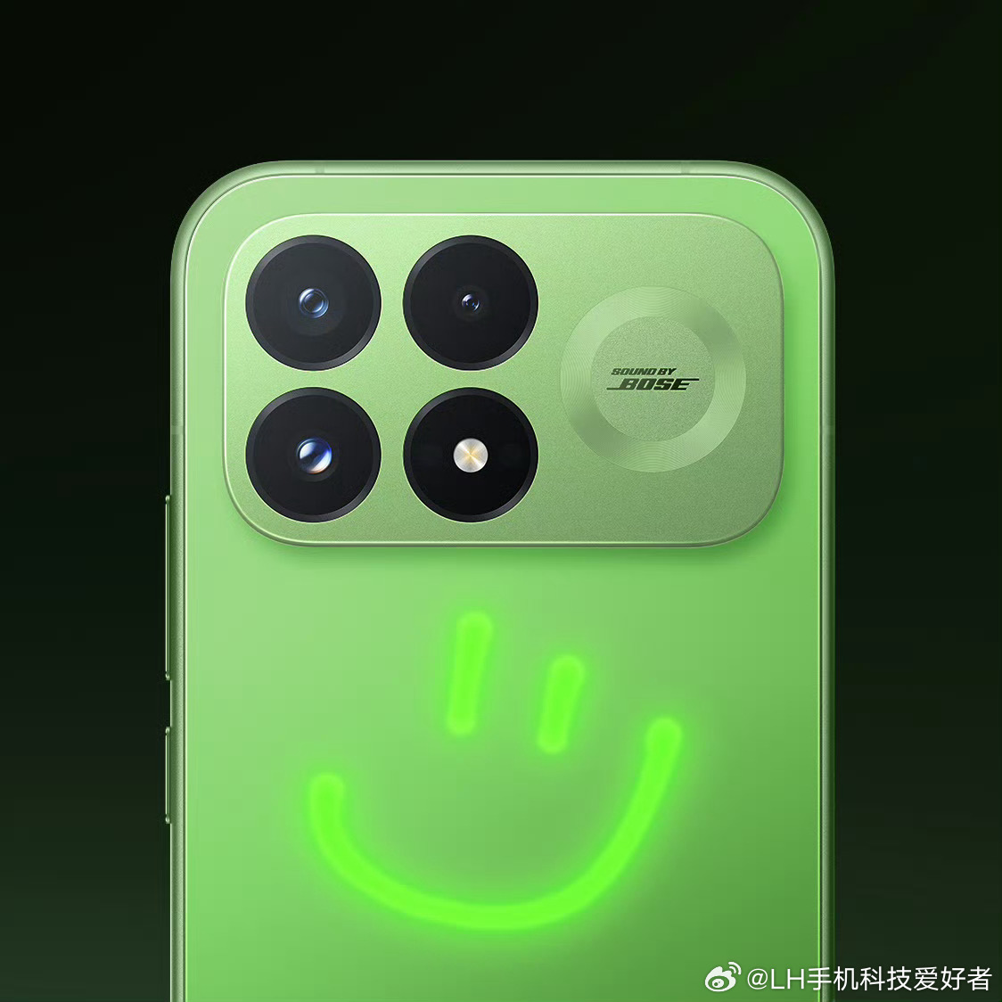 红米K100 Pro的绿色版本颜值不错啊，我个人比较喜欢这样比较亮的颜色，渲染图